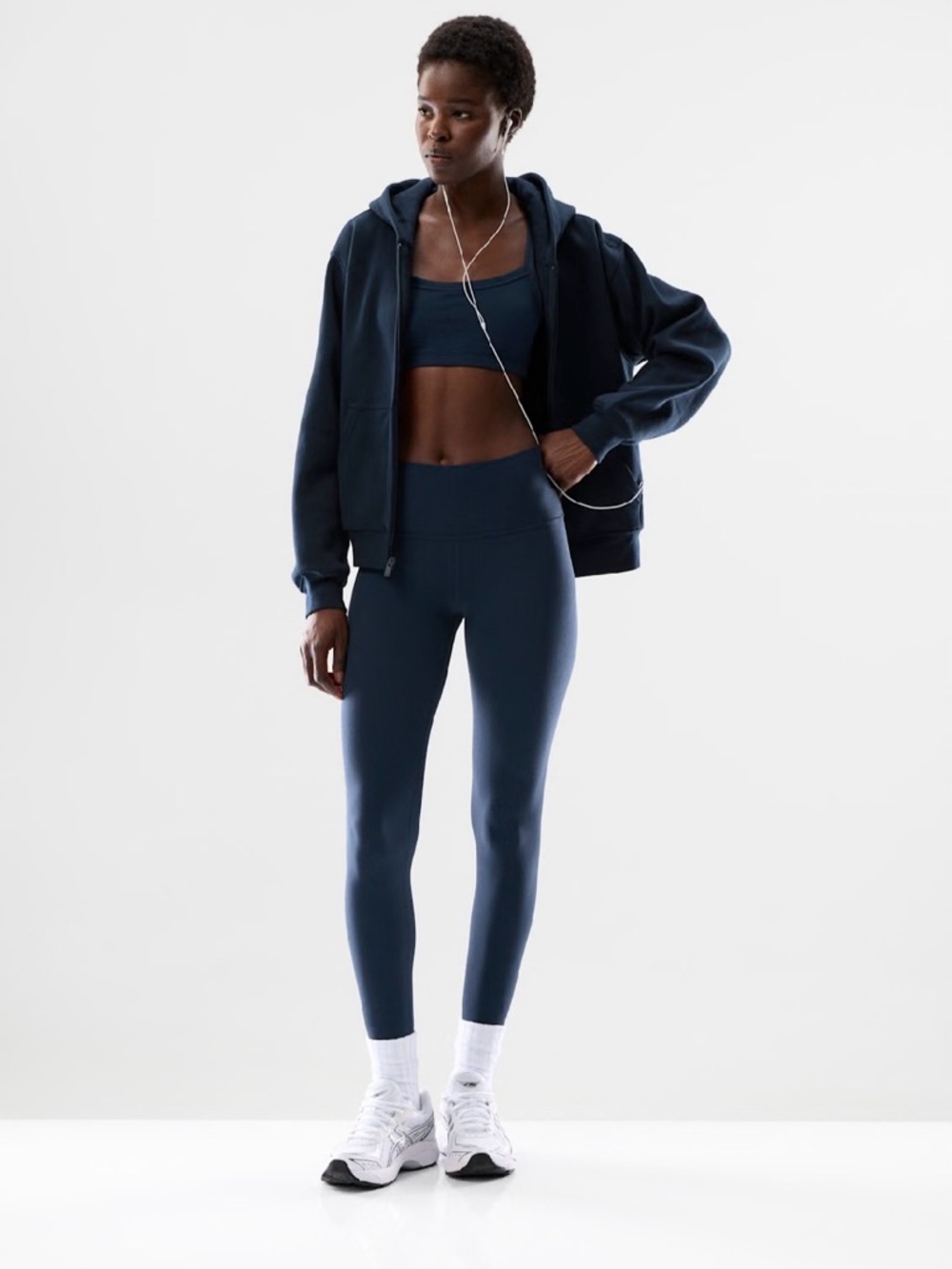 Aritzia Golden BUTTER Cheeky Hi-Rise 28" Legging